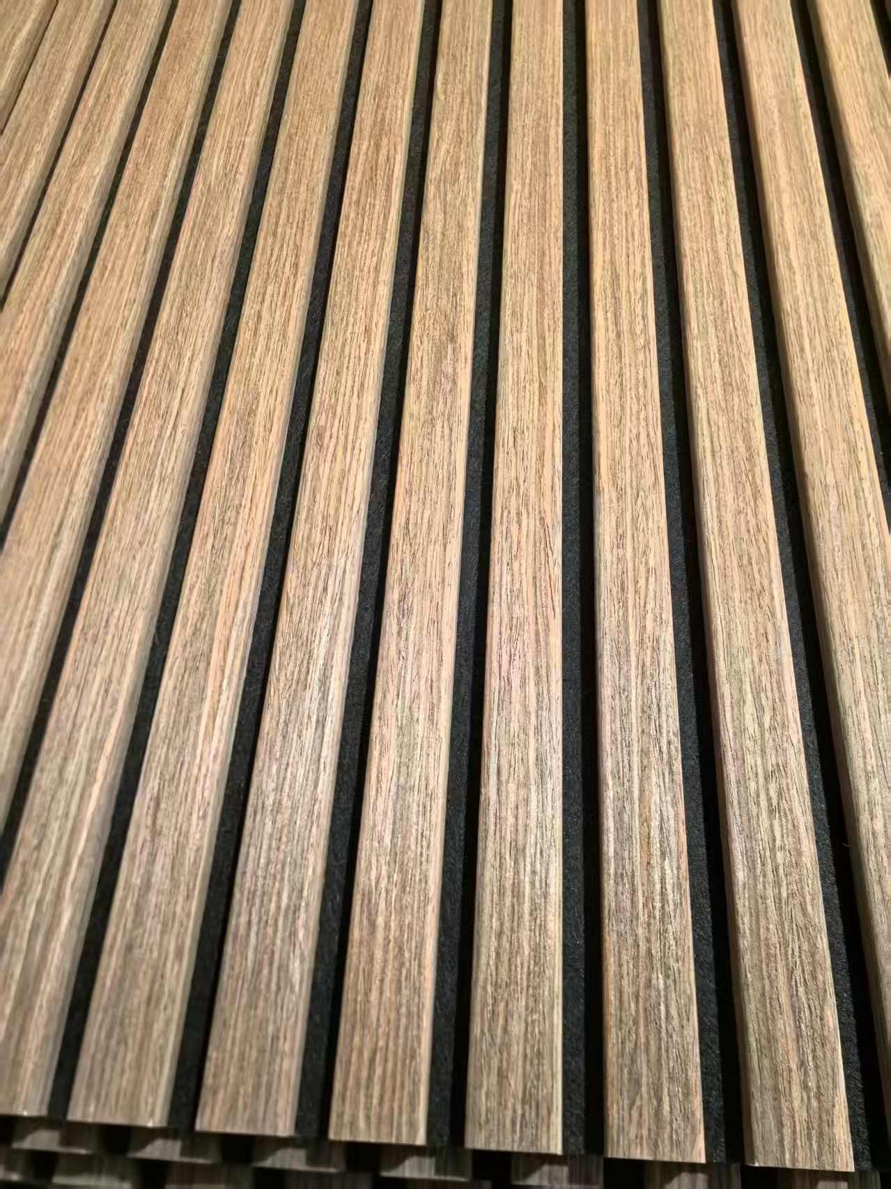 Acoustic teak